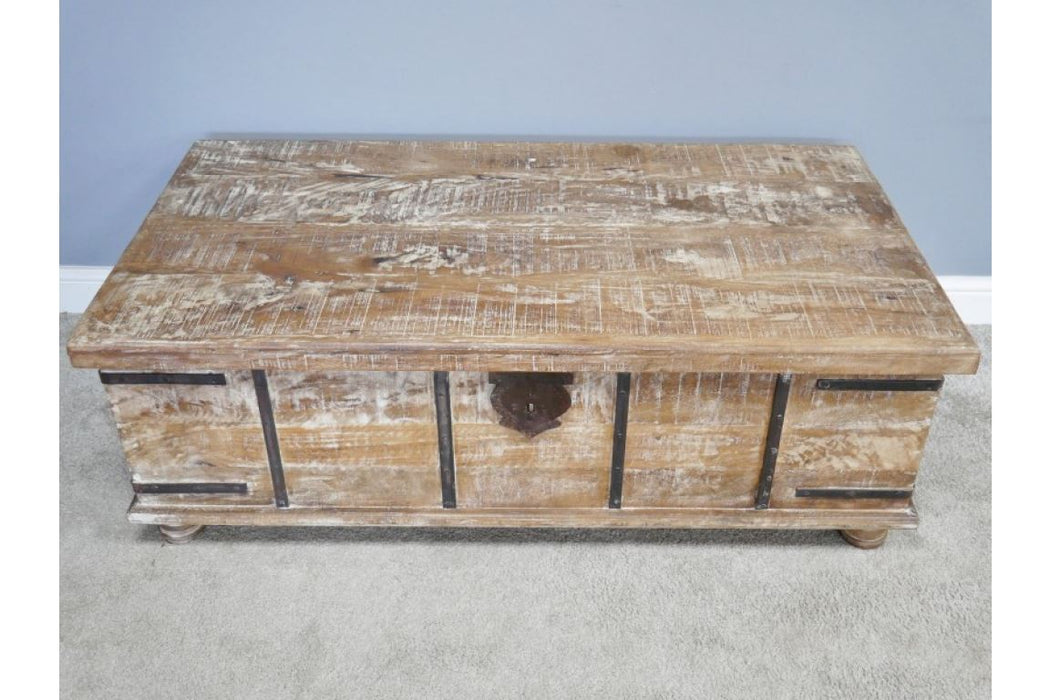 Large Trunk / Coffee Table Coffee Tables Sup170 