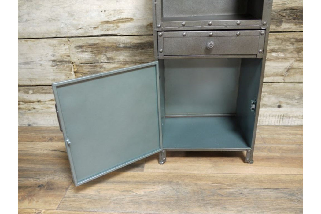 Industrial Bedside Bedside Cabinet Sup170 