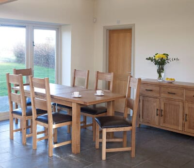 HAMPSHIRE EXTENDING TABLE 1500MM - 1950MM Extending Dining Table FP 